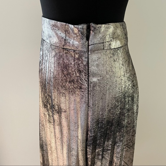 Halogen Metallic Pleated Skirt - Picture 5 of 7